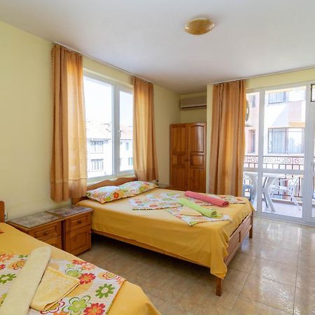 Fener Guest House Pomorie Eksteriør billede