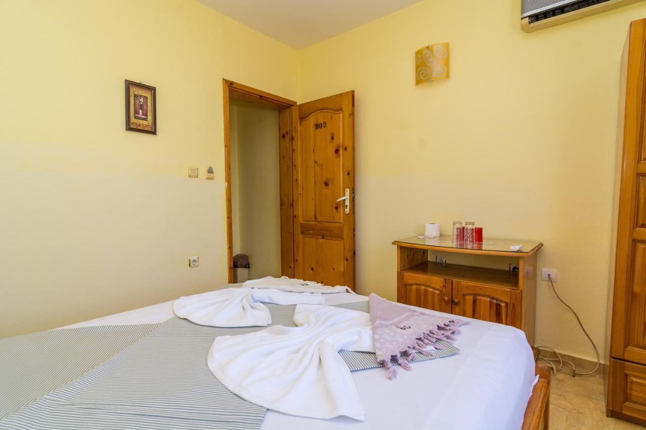 Fener Guest House Pomorie Eksteriør billede