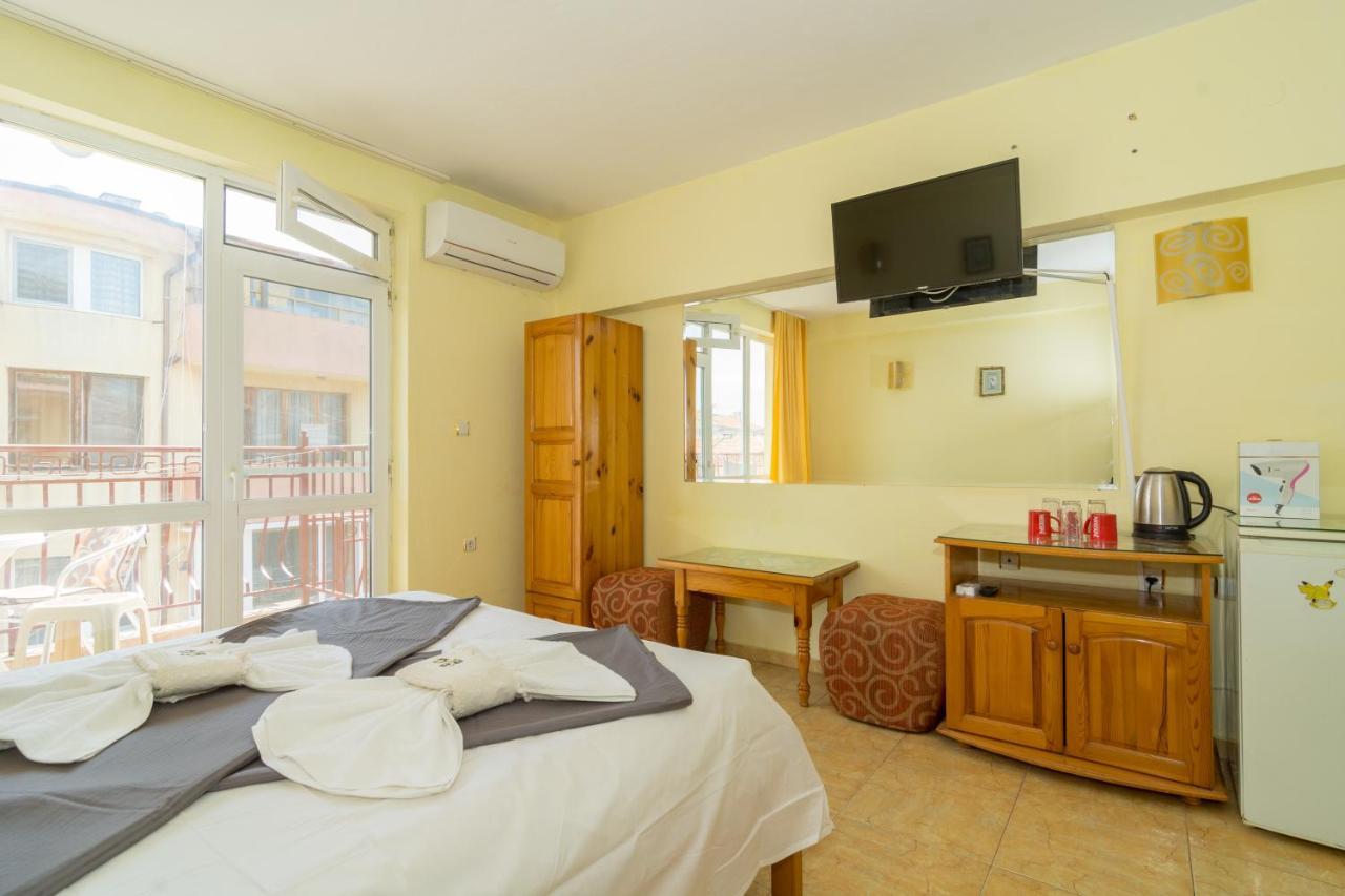 Fener Guest House Pomorie Eksteriør billede