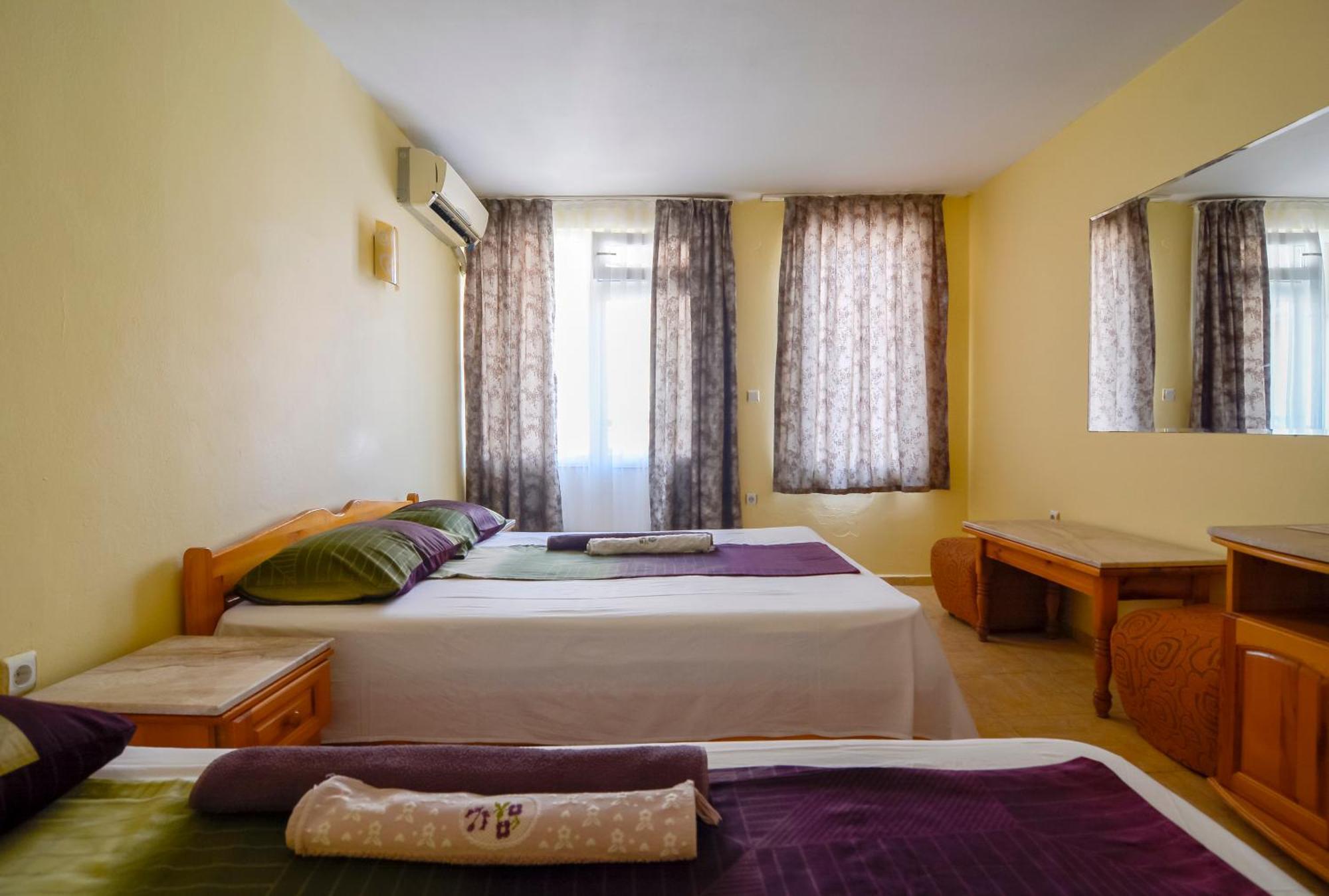 Fener Guest House Pomorie Eksteriør billede